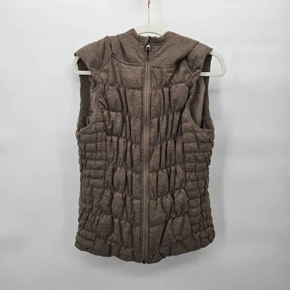 Be by Blanc Noir Vest Large Hooded Zip Up  Jacket Quilted Gorpcore Puff